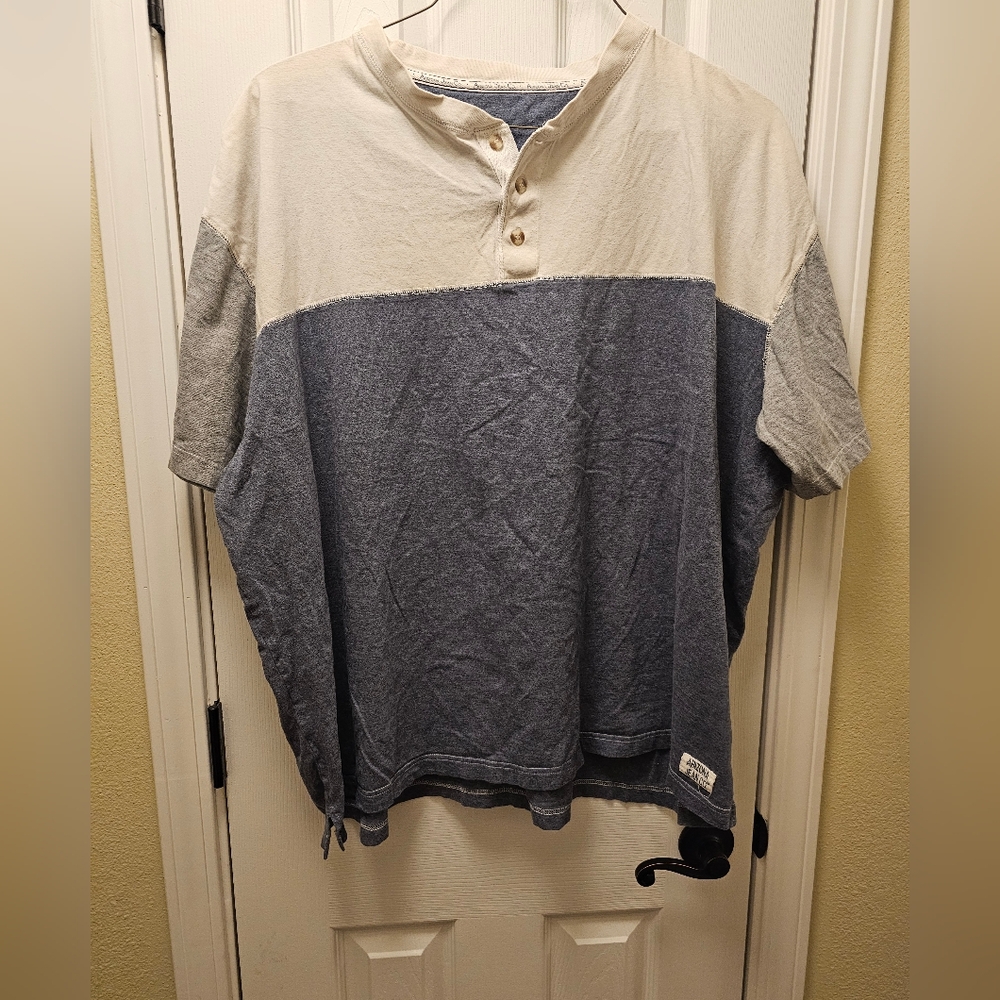 Arizona Jean Co Mens shirt